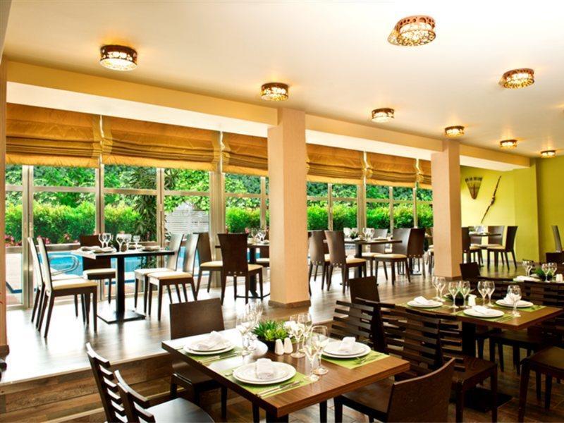 Congo Palace 4* Athens