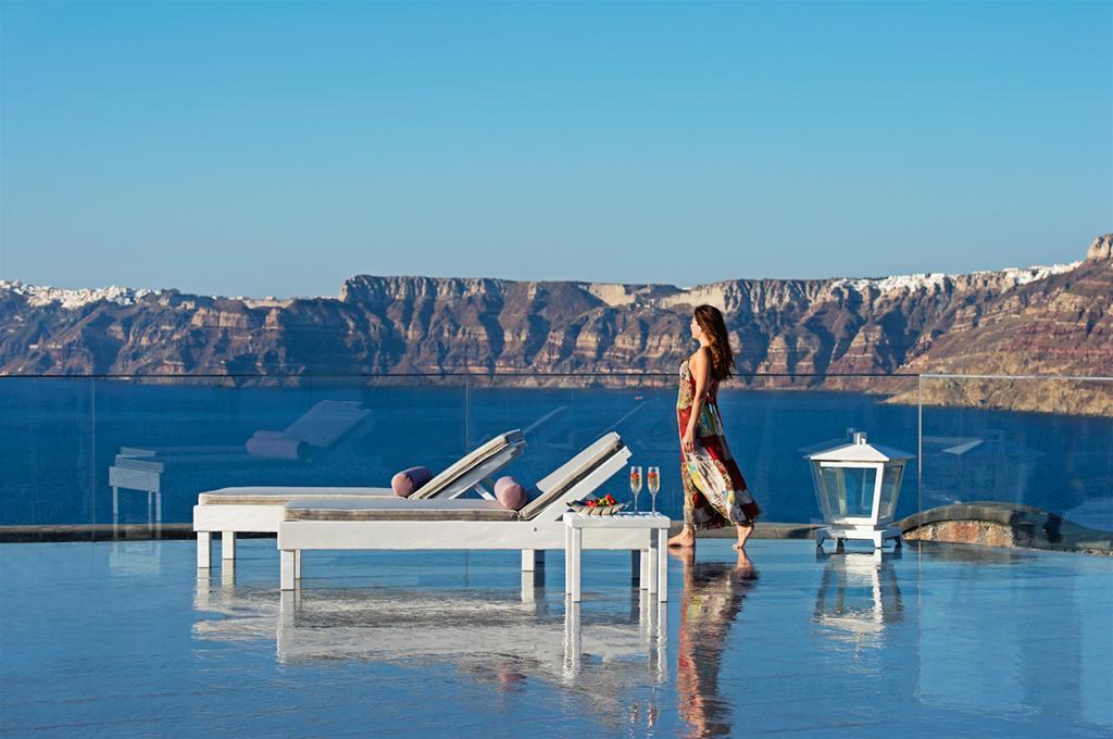 Acroterra Rosa Luxury & 5* Akrotiri (Santorini)