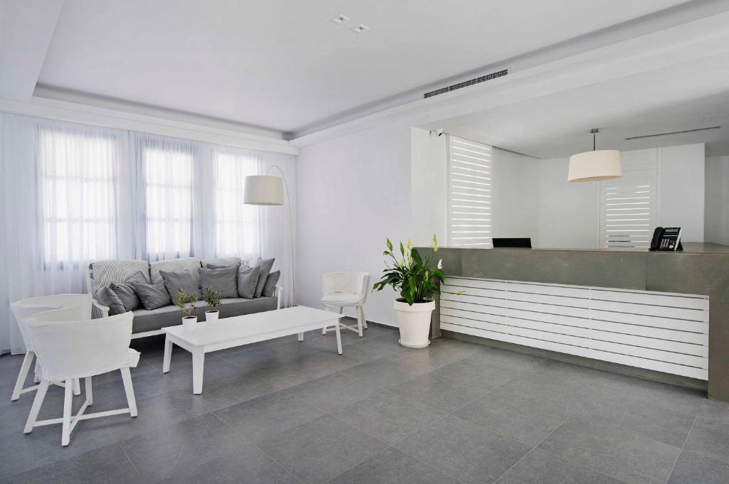 Acroterra Rosa Luxury & Hotel 5*