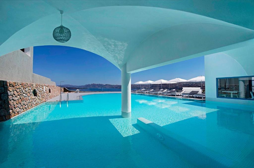 Acroterra Rosa Luxury & Akrotiri (Santorini)