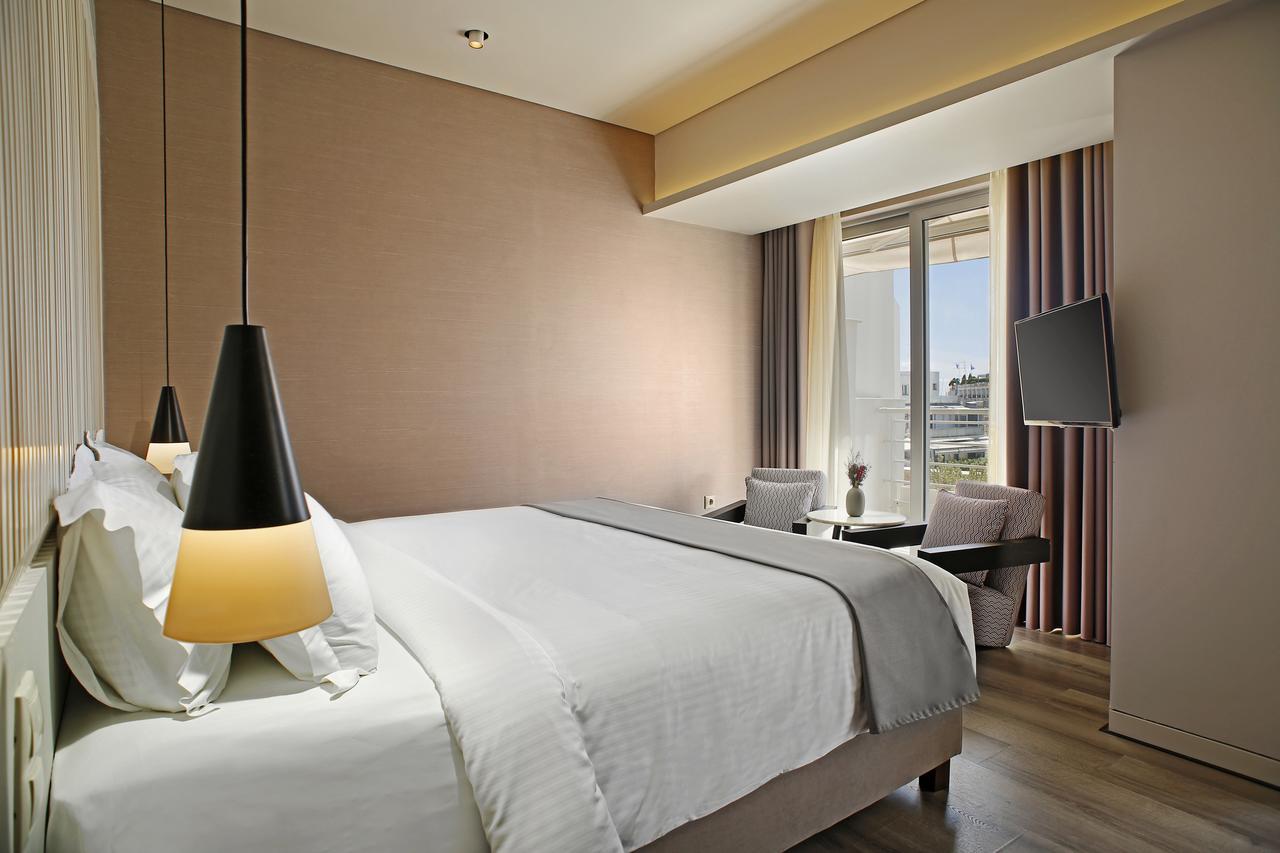 Lozenge Hotel 4*