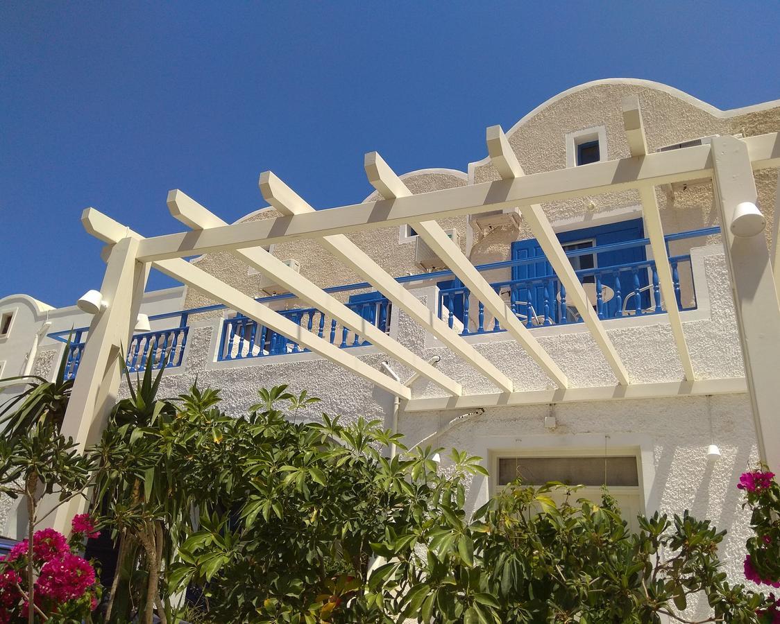Dioni Hotel Kamari (Santorini)