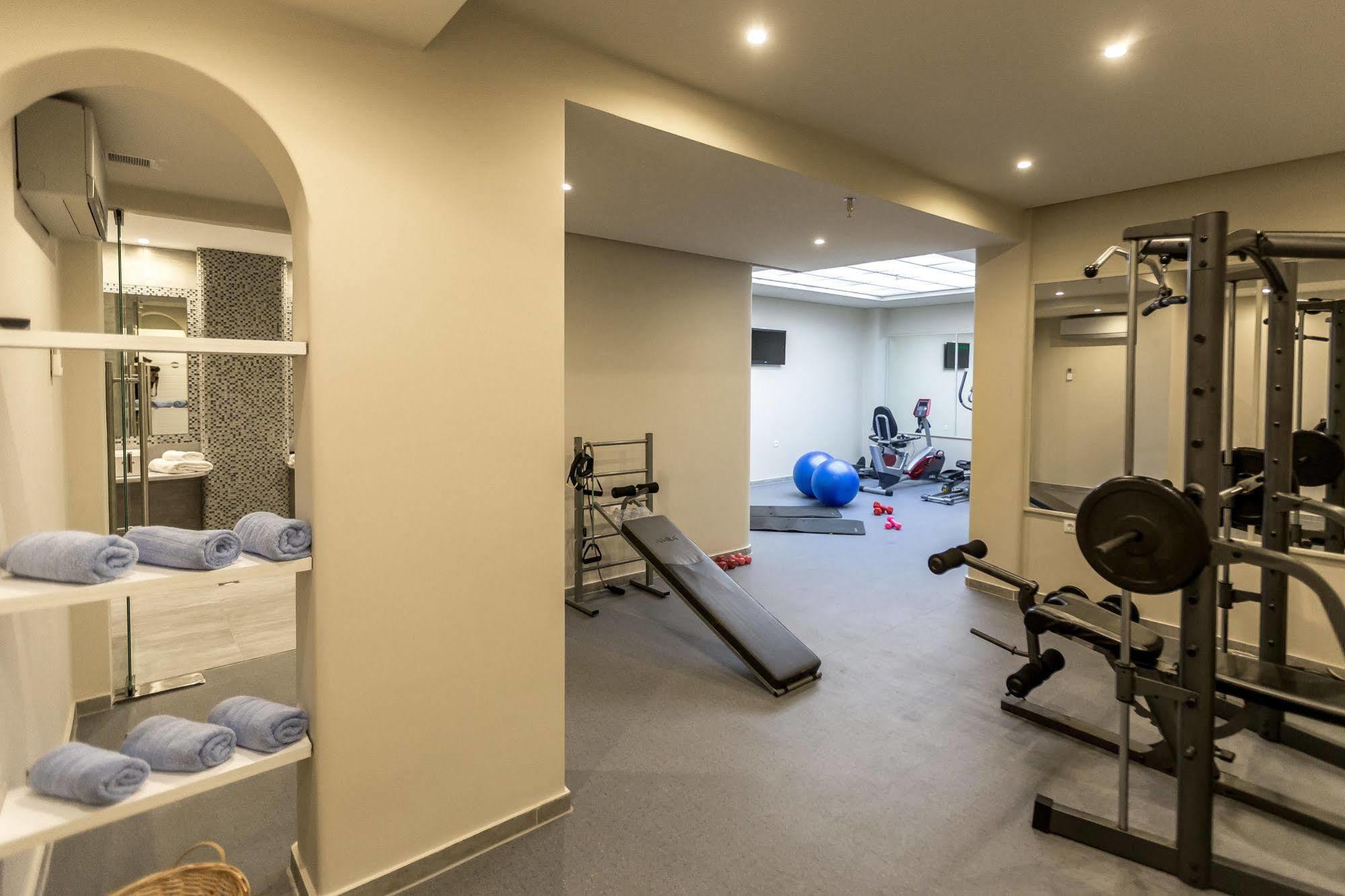 Acroterra Rosa Luxury & Hotel
