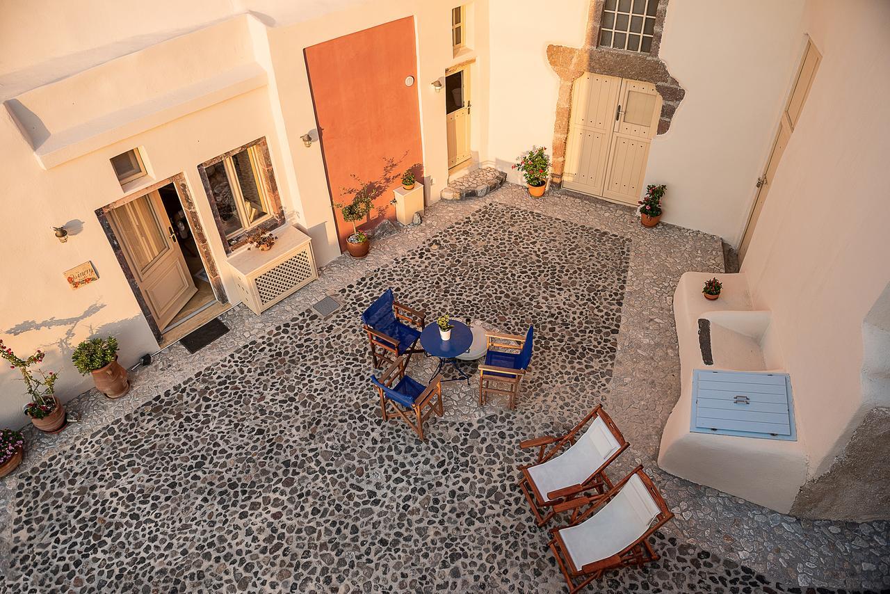 Flora's House & Cave Winery * Pyrgos Kallistis