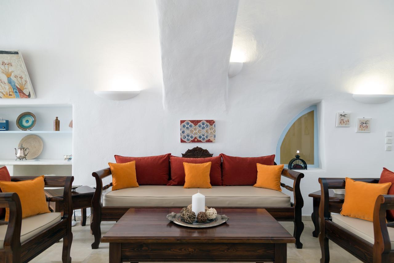 Chrisanthi Villa Pyrgos Kallistis