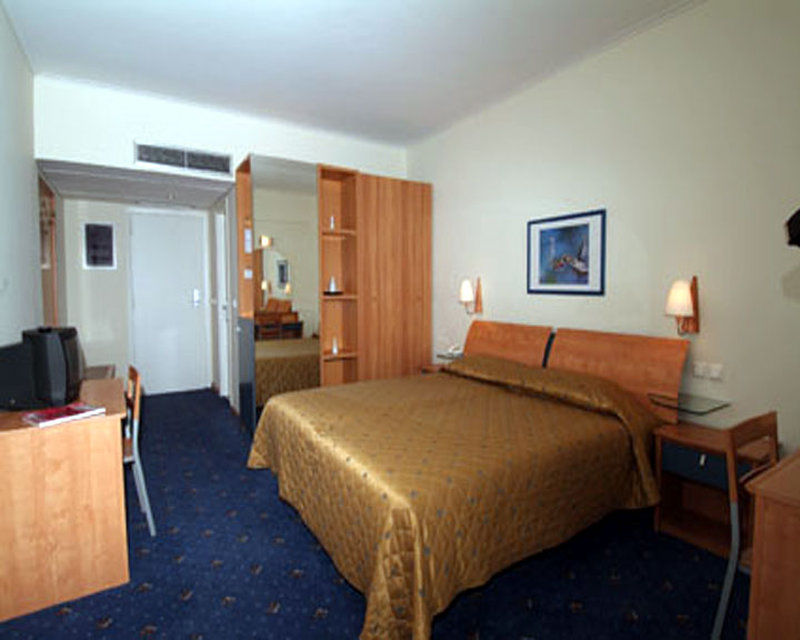 Congo Palace 4*
