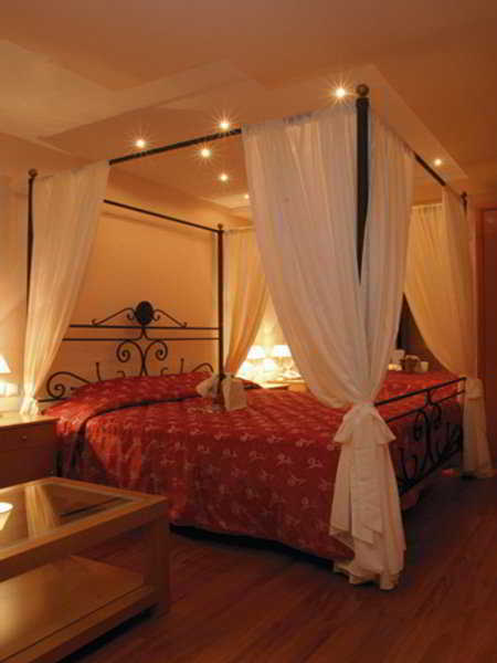 Nefeli Hotel Alimos