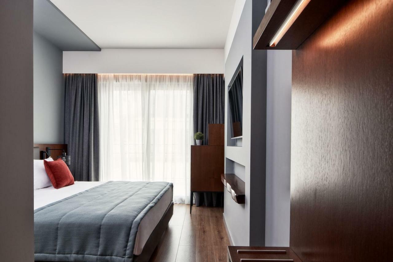 Achilleas 3* Athens