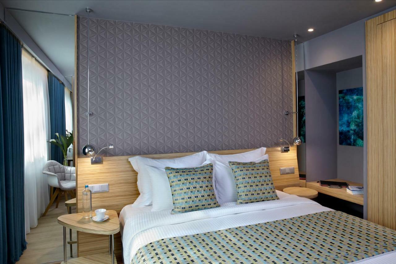 Wyndham Grand 5* Athens