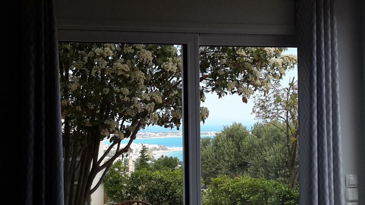 Harris Elegant House Superb View Near Airport * Artemida (Attica)