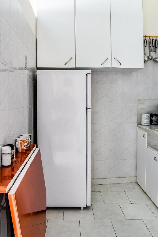 Apartment Travel *